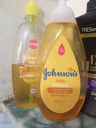 Shop with afterpay on eligible items. Johnson S Baby No More Tears Shampoo Reviews Ingredients Benefits How To Use Price