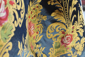 As some of you saw in my previous video i did some spontaneous kulning/herdingcall at the end of the vlog as i was out in the forest. Italian Silk Blend Blue Brocade Fabric With Gold Floral Pattern And Red Roses Contemporary Production Based On Ancient 17th Century Design