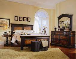 Complete with styled edges, sleek drawer handles and a smooth design, the furniture in this collection is a smart, beautiful room redesign choice. Preston Ridge Panel Bed 6 Piece Bedroom Set In Two Tone With Distressed Black Finish By Hooker Furniture Hf 864 90 240