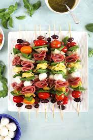 Easy Antipasto Skewers Italian Hors D Oeurves The Suburban Soapbox Recipe Antipasto Skewers Italian Appetizers Appetizers