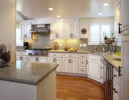 decorating with white kitchen cabinets