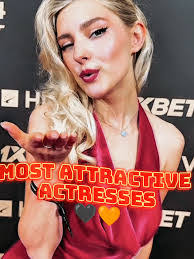 Lily Lamour's Instagram, Twitter & Facebook