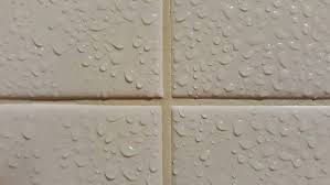 4 Astuces De Grands Meres Pour Enlever Toute La Moisissure Joint De Carrelage Carrelage Salle De Bain Diy Nettoyage Salle De Bain