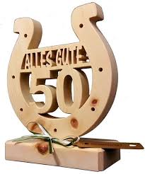 Holz Geschenke Zum 50 Geburtstag Geburtstagsgeschenke Mit Namen Zum 50iger Geschenk Zum Geburtstag Holzgeschenke Geschenke Aus Holz Hochzeitsgeschenke Holz