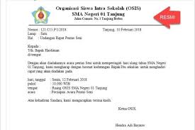Setelah dibahas mengenai beberapa contoh surat undangan resmi, dimulai dari surat undangan perusahaan, surat undangan pembagian raport sampai dengan surat undangan peresmian tempat, kini akan dilanjutkan dengan pembahasan untuk mengenal beberapa contoh surat undangan tidak. Contoh Undangan Resmi Pentas Seni