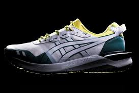 This Iconic Pair Of Shoes Just Turned 30 Here Is Why It S Tiger Shroff S Latest Favourite Some pleased reviewers stated that this shoe is lightweight and breathable. this iconic pair of shoes just turned