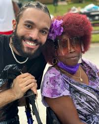 Robert Jr. (@theofficialrocc) • Instagram photos and videos