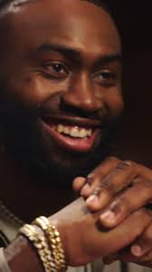 Basketball legend Carmelo Anthony honors his son with exceptional Curb  Chain links. Crafted to become future heirlooms.