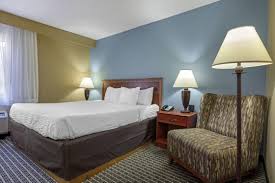 Welcome to the clarion inn frederick event center. Hotel Rooms Suites In Lexington Ky Clarion Hotel North
