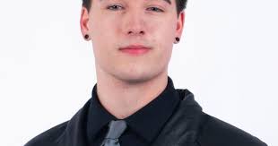 Hunter Wright, Assistant Culture Editor