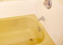 Check out the professional refinishing process on this old, ugly bathtub that would seem almost impossible to clean. Bath Tub Refinishing Kits Miracle Method