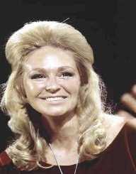 Joan Bennett Kennedy Biography, Life, Interesting Facts