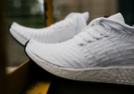 We're on discount sale now for 2019 new season! Adidas Nmd R2 Primeknit White Black By3015 Sneakernews Com