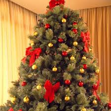 Check spelling or type a new query. Arbol De Navidad Con Lazos Y Bolas Rojas Y Doradas Arboles De Navidad Ideas De Decoracion Foto En Bekia Navidad