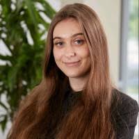 90+ perfiles de «Latasha»