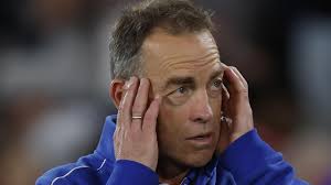 Ashes 2023: Sacked Gold Coast AFL coach Stuart Dew joins Australian team at  Old Trafford