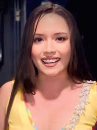 Nickol Sinchi talento y belleza!!!