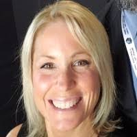 Laura Lyle's Instagram, Twitter & Facebook