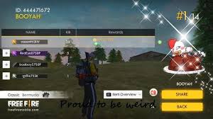 Players freely choose their starting point with their parachute and aim to stay in the safe zone for as long as possible. Facebook