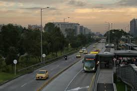 Hay que recordar que la jornada de pico y placa normalmente se realiza el primer jueves de febrero, sin embargo, este año la mandataria claudia . Dia Sin Carro Y Sin Moto En Bogota Se Confirma Ampliacion De Horario Alerta Bogota