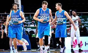 Enjoy the full highlights of the final game between lithuania and slovenia of the fiba olympic qualifying tournament 2020 in kaunas, lithuania.#fiba #fibaoqt. Popovich On Slovenia Put Four Hard Working People Around Luka And You Ve Got A Hell Of A Team Eurohoops