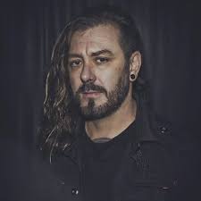 Gavin Bradley (@gav.complexant) • Instagram photos and videos