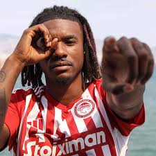 OFFICIAL: Olympiacos have signed Nottingham Forest left-back Omar Richards 