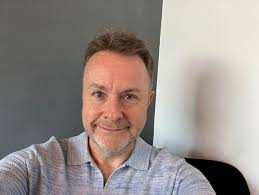 Breakfast in the garden...enjoy your day and see you at 4.00pm for  Meditation and Reflection. Joy.