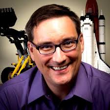 Clinton Wolfe (@clintoncwolfe)