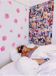 What do your favorite rooms look like? Aliisonlaforce Dorm Room Inspiration Dorm Room Designs Preppy Room