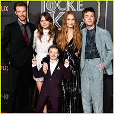 Netflix's locke & key promoted aaron ashmore and hallea jones to series regulars for season 2, with brendan hines and liyou abere also cast. Felix Mallard Photos News And Videos Just Jared