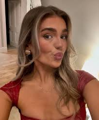 29 𝓔rin ꪆ 𝓒oyle ideas in 2025