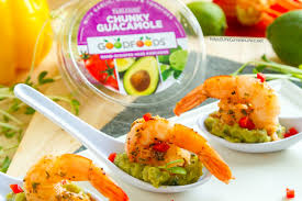 (for variation you can sprinkle shrimp on 1/2 and the crab on the other so they're separate (i used ritz and town house crackers for thanksgiving.) Guacamole Shrimp Appetizer Recipe Life Currents