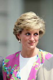 This Was The Most Popular Hairstyle The Year You Were Born Princess Diana Hair Princess Diana Hairstyle