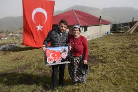 1 astsubay ve 1 sivil şehit oldutrabzon'un maçka ilçesinde teröristlerle çıkan çatışmada, jandarma başçavuş ferhat gedik ile. Katili Yakalanan Eren Bulbul Un Annesi Konustu Yuregime Su Serpildi Son Dakika