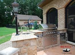 Steel frames cost between $300 and $400 a linear foot for prefab models. Prefab Outdoor Kitchen Galleria