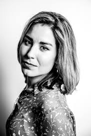 U bekijkt momenteel alle beurs nieuws over alle markten uitgegeven door rtl nieuws in alle talen. Nieuwslezer Amber Brantsen In Mijn Hele Leven Is Mijn Afkomst Nooit Een Thema Geweest Tot Ik Op Tv Kwam De Volkskrant