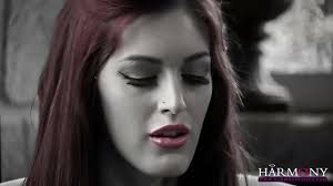 Mira Sunset Trio Anal En Latex