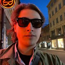 Malcolm Sanchez Adolfsson (@malcolms.a) • Threads, Say more