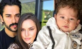 Fahriye Evcen Ile Burak Ozcivit In Oglu Karan A 1 Milyonluk Rekor Teklif Haber Devir