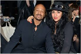Father joe jackson was relentless in his pursuit of five (5) of his sons pursuing excellence as a song and dance group naming them the jackson 5. Jermaine Jackson Jr Net Worth Girlfriend Asa Soltan Rahmati Son Siblings Famous People Today