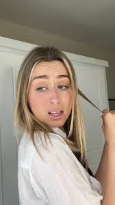 Dawn Redfearn's Instagram, Twitter & Facebook