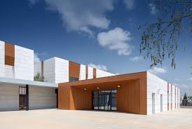 Gallery Of Kfar Saba Primary School Regavim Architects 3 Architecture Brick Architecture School Architecture