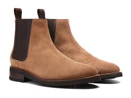 I also have a pair of chocolate brown suede chelseas, but i find myself reaching for these light brown. The 8 Most Versatile Chelsea Boots Men Can Wear This Fall