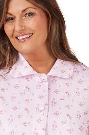 Marlon Women's Polly Mock Quilt Button Through Bed Jacket Short Robe,  Pastel Pink, Pink Floral, 12-14 : Amazon.com.au: Clothing, Shoes &  Accessories