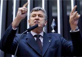 Cpi da covid 09/04/2021 no mínimo irresponsável, diz senador sobre a decisão de barroso. Luis Carlos Heinze Acaoeatuacaolch Twitter