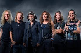 01 the number of the beast 00:00 02 the trooper 04:5203 be quick or be dead 09:0504 aces high 12:27 05 fear of the dark 16:5906 run. Iron Maiden Warner Music Germany