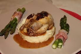 Recette Cailles Farcies Aux Fruits Secs Et Puree De Patates Douces 750g Recette Puree Patate Douce Caille Farcie Recette Caille Farcie