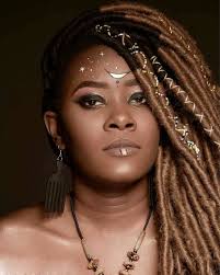Having dreadlocks doesn't necessarily end trips to the barber. Faux Locs 24 Gallant Locs Hair Ideas For Black Women Curly Craze