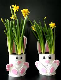 Blumentopf Basteln Mit Dosen Blechdosen Bemalen Dekorieren Decoration Easter Basteln Ideen Ostern Basteln Mit Dosen Osterhasen Basteln